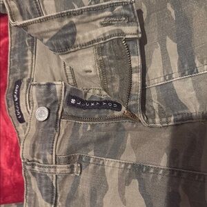Lucky Brand Green Straight Leg Jeans with Camouflage Pattern